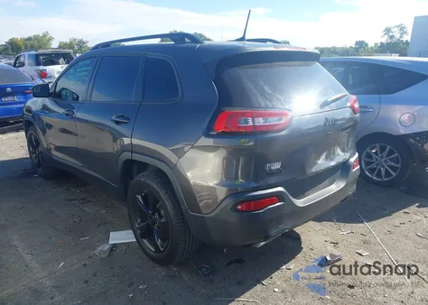 2018 Jeep Cherokee Latitude 4X4 from USA, damaged, VIN 1C4PJMCX2JD551309